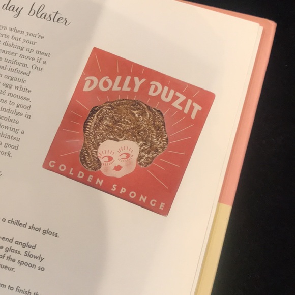 Highballs High Heels a girl’s cocktails book - Picture 5 of 8